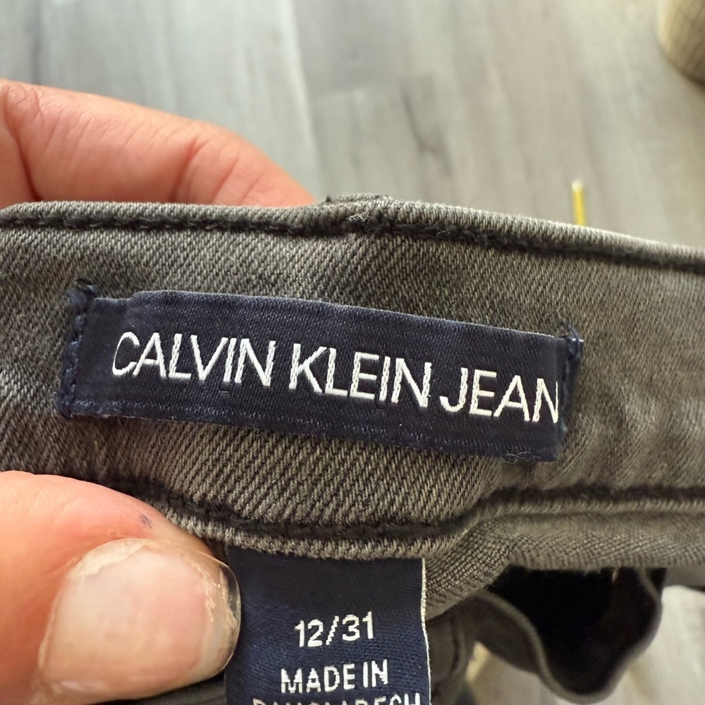 Calvin Klein Gray Skinny Jeans Modern Fit - Picture 5 of 10